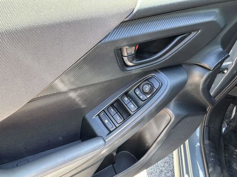 Used 2024 Subaru Crosstrek 2.0i Premium image 18