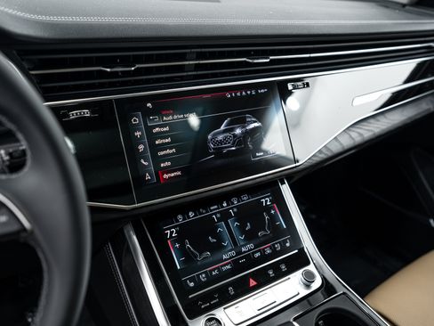 New 2026 Audi Q8 Prestige AWD/4WD image 11