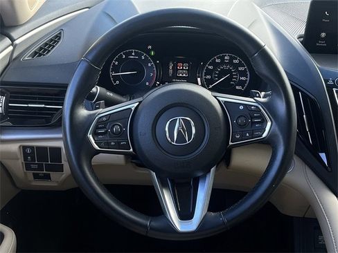 Used 2024 Acura RDX SH-AWD image 12