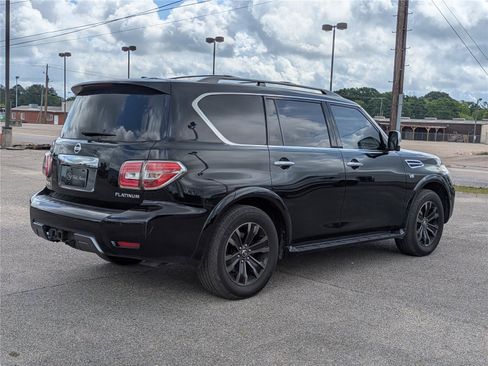 Used 2019 Nissan Armada Platinum w/ Captain's Chairs Package RWD image 5