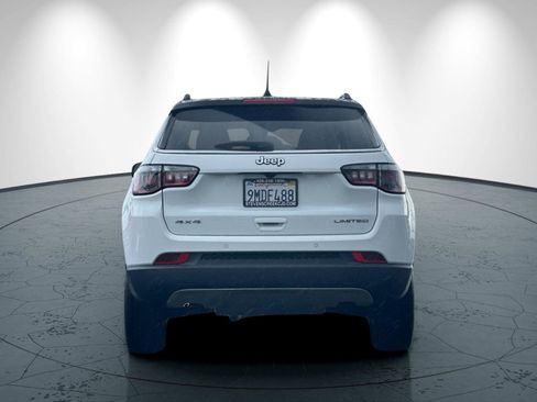 Certified 2024 Jeep Compass Limited image 5