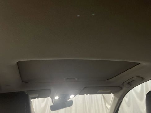 Used 2023 Honda CR-V EX-L image 21