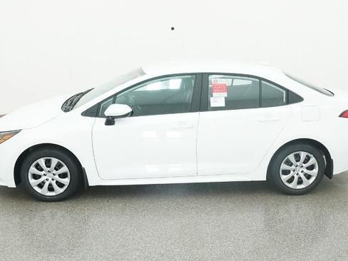 New 2026 Toyota Corolla LE image 3