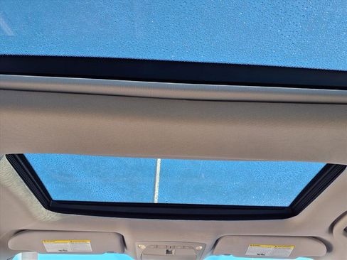 Used 2016 Nissan Maxima 3.5 SL w/ Interior Lighting Package image 5