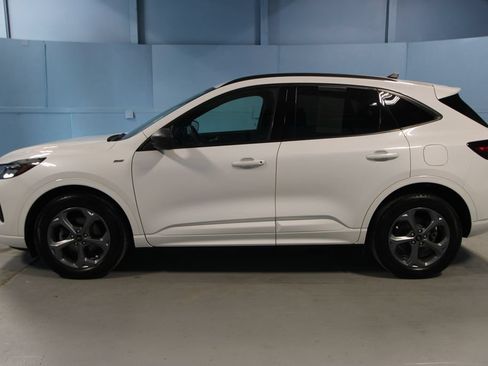 Used 2023 Ford Escape ST-Line w/ Tech Pack #1 AWD/4WD image 25