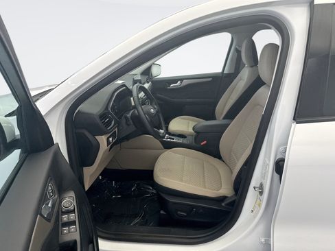 Used 2021 Ford Escape SE w/ Convenience Package AWD/4WD image 10