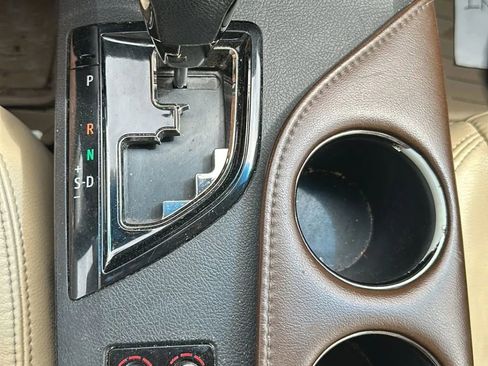 Used 2016 Toyota Avalon XLE FWD image 12