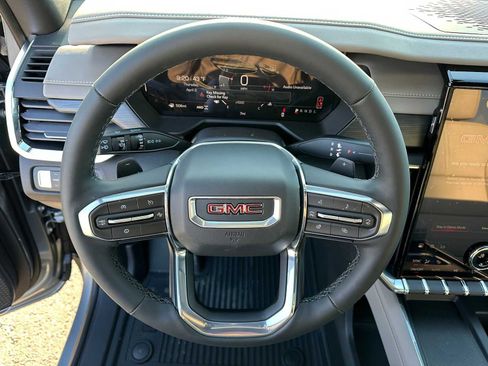 New 2026 GMC Acadia Elevation AWD/4WD image 24