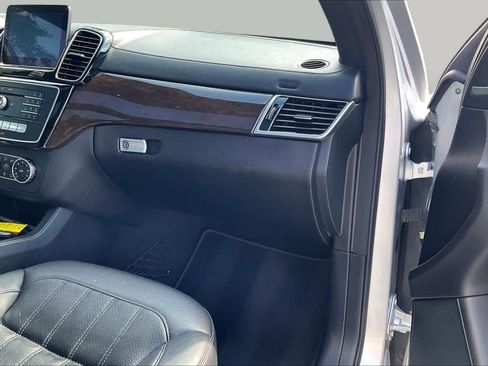 Used 2017 Mercedes-Benz GLS 450 4MATIC image 18