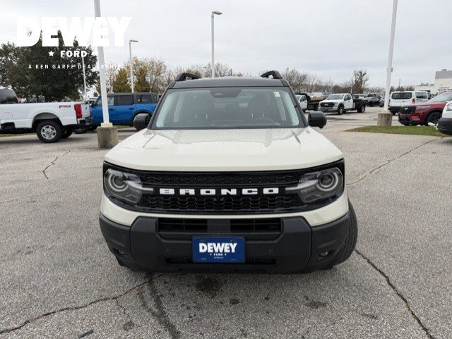 Used 2025 Ford Bronco Sport Outer Banks w/ Outer Banks Tech Package+ AWD/4WD image 2
