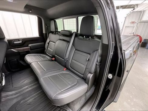 Used 2021 GMC Sierra 2500 Denali w/ Denali Black Diamond Edition AWD/4WD image 20