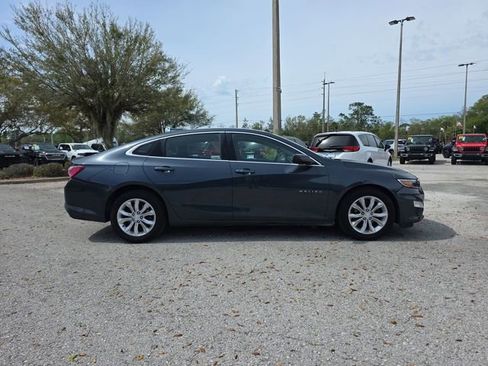 Used 2020 Chevrolet Malibu LT image 9