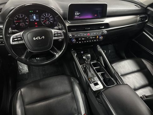 Used 2022 Kia Telluride S image 13