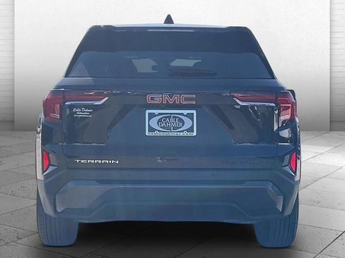 Used 2025 GMC Terrain Elevation FWD image 3