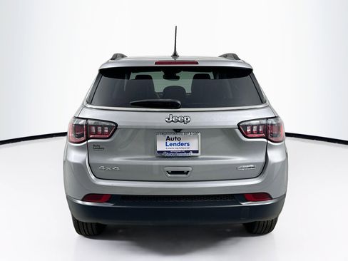 Used 2022 Jeep Compass Latitude w/ Sun and Sound Group image 6