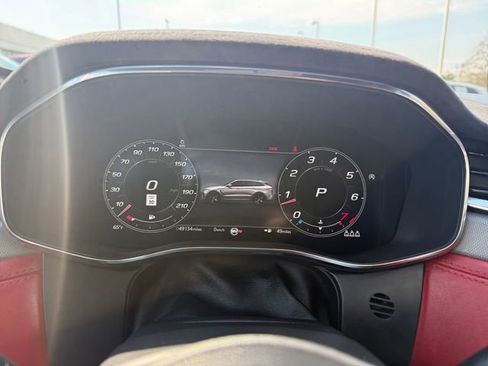 Used 2022 Jaguar F-PACE SVR AWD/4WD image 19