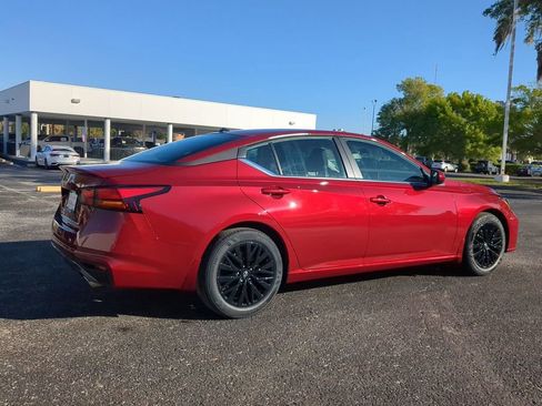 New 2026 Nissan Altima 2.5 SV w/ SV Special Edition Package FWD image 4