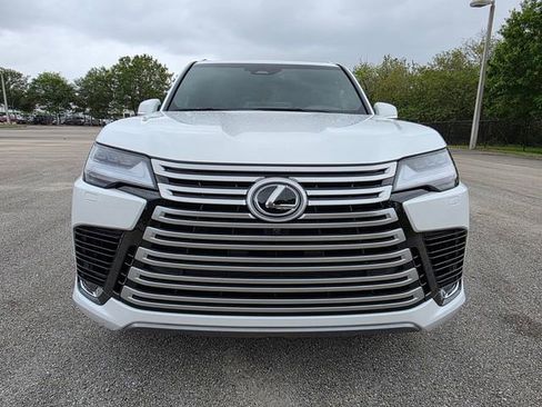 New 2026 Lexus LX 700h Luxury AWD/4WD image 8