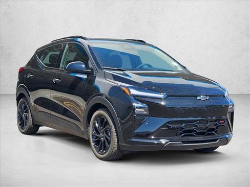 New 2027 Chevrolet Bolt RS w/ Super Cruise Package FWD image 7