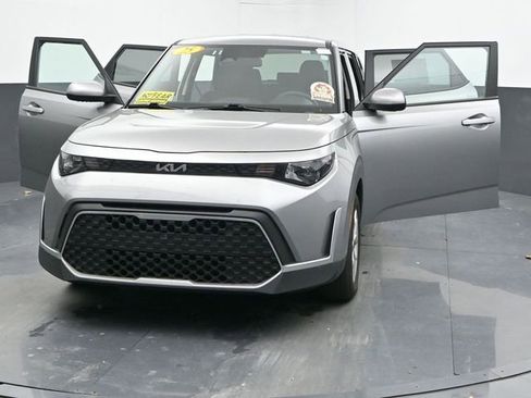 Used 2025 Kia Soul LX w/ LX Technology Package image 49