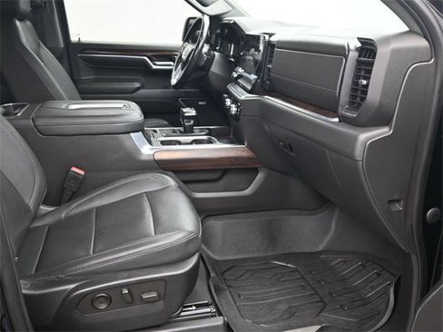 Used 2022 GMC Sierra 1500 SLT image 10