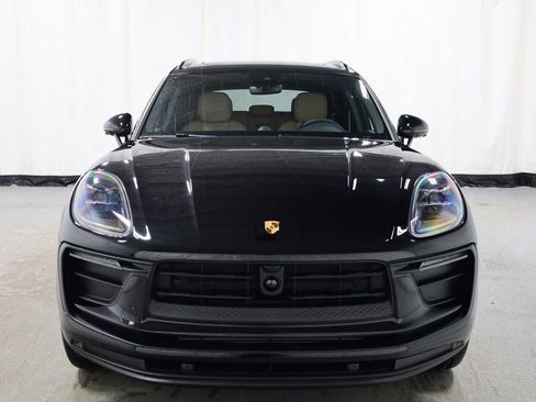 New 2026 Porsche Macan image 14