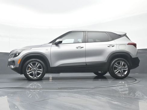Used 2021 Kia Seltos LX AWD/4WD image 27