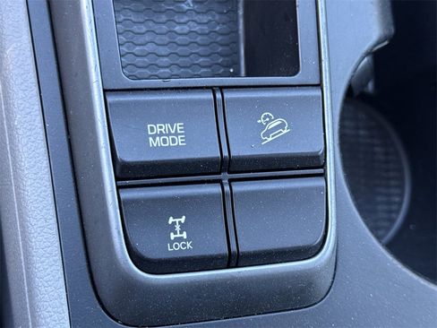 Used 2018 Hyundai Tucson SEL image 35