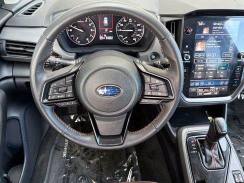Used 2024 Subaru Crosstrek 2.5i Limited w/ Crosstrek Mirror Package AWD/4WD image 11