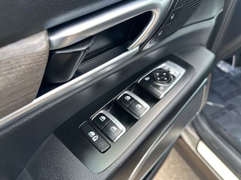 Used 2020 Kia Telluride SX w/ SX Prestige Package AWD/4WD image 17