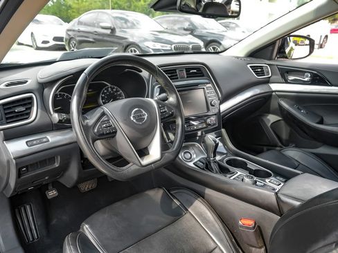 Used 2021 Nissan Maxima 3.5 SV w/ Floor Mat Group FWD image 12