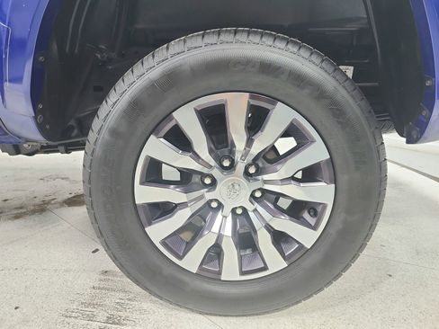 Used 2022 Toyota Tacoma Limited RWD image 43