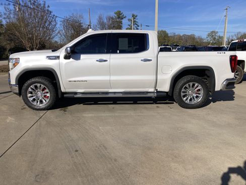 Used 2021 GMC Sierra 1500 SLT w/ SLT Premium Plus Package image 9
