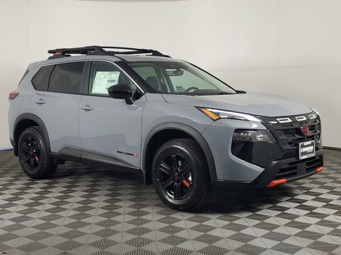 New 2026 Nissan Rogue SV image 2