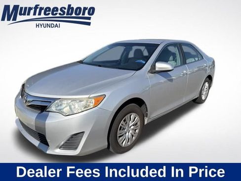 Used 2012 Toyota Camry LE FWD image 1