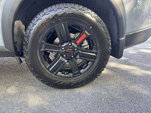 New 2026 Nissan Rogue SV AWD/4WD image 33