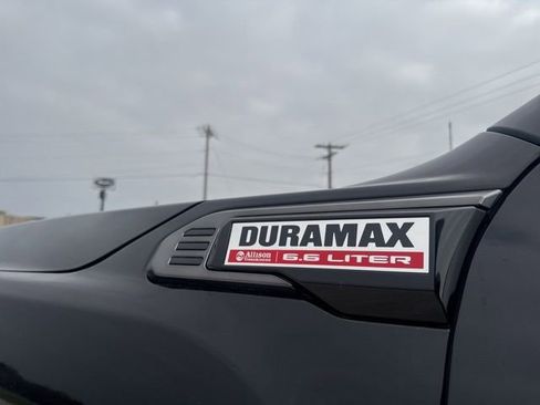 Used 2024 GMC Sierra 2500 AT4 w/ AT4 Premium Plus Package image 10