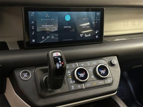 Used 2023 Land Rover Defender 110 X-Dynamic SE image 25