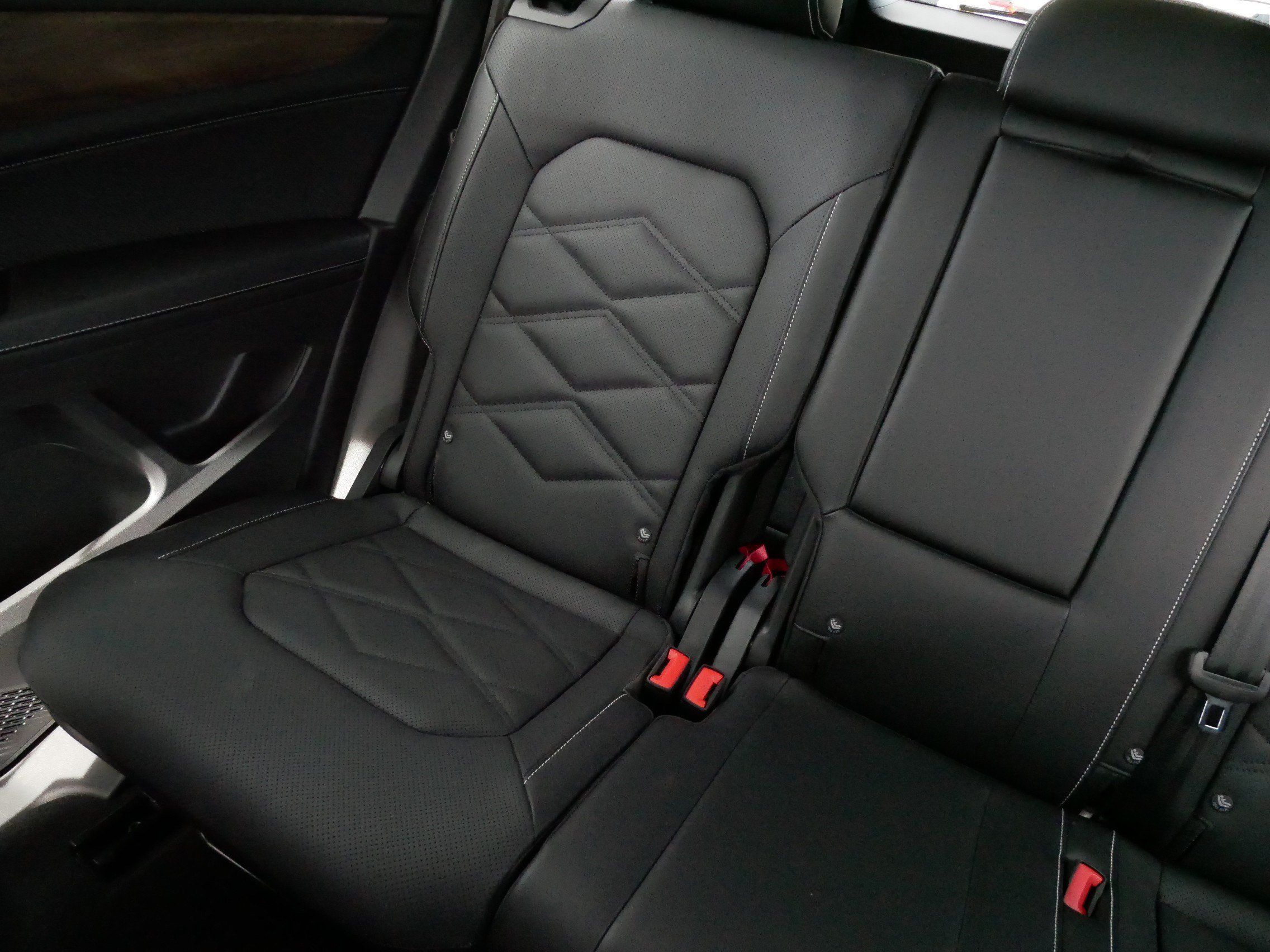 Certified 2026 Volkswagen Atlas SE AWD/4WD image 12