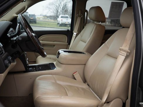 Used 2013 GMC Sierra 3500 Denali image 23