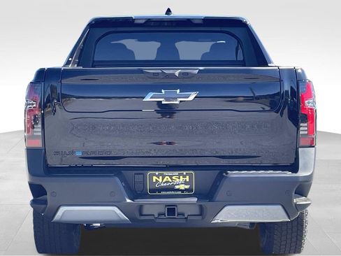 New 2026 Chevrolet Silverado EV Trail Boss image 4