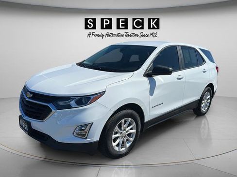 Used 2020 Chevrolet Equinox LS w/ LS Convenience Package AWD/4WD image 1