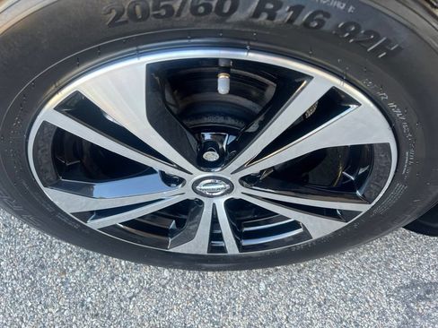 Used 2020 Nissan Sentra SV w/ Trunk Package FWD image 37