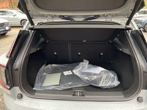 New 2026 Volvo EX30 Cross Country Ultra AWD/4WD image 18