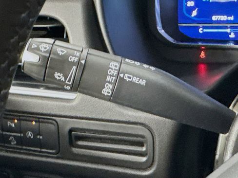 Used 2024 Chevrolet Suburban Z71 AWD/4WD image 12