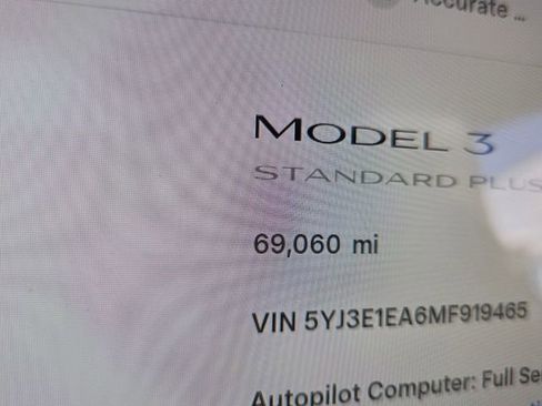 Used 2021 Tesla Model 3 Standard Range Plus image 25