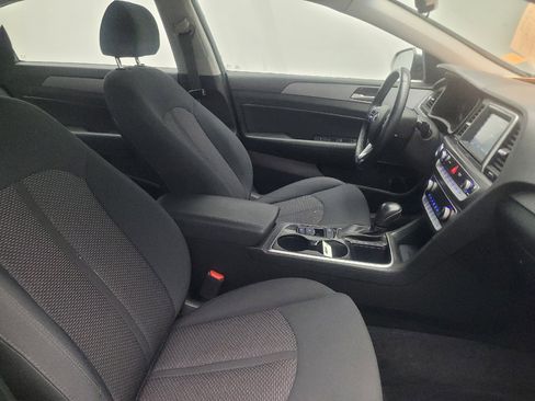 Used 2018 Hyundai Sonata SEL w/ Tech Package 04 FWD image 21