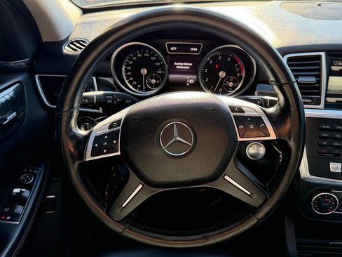 Used 2015 Mercedes-Benz ML 350 4MATIC image 19