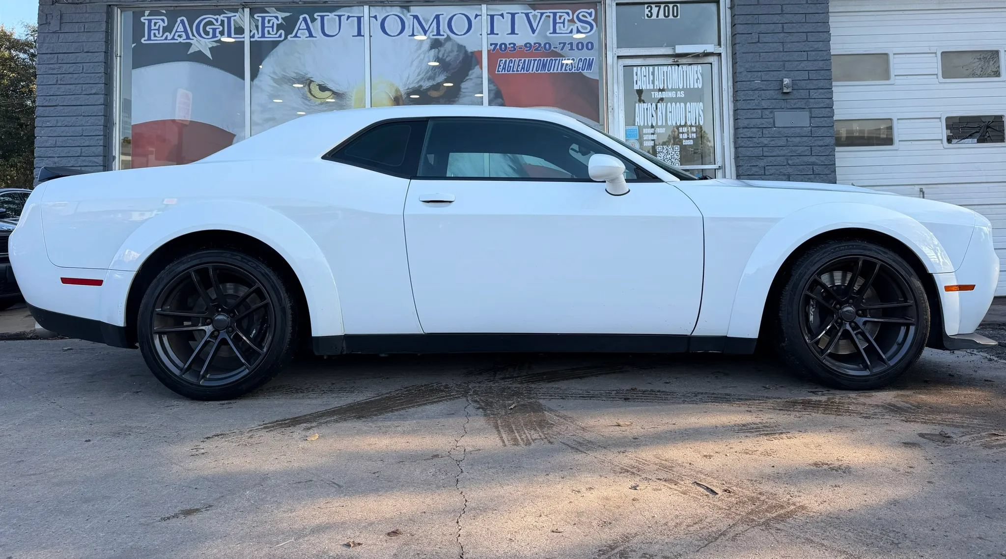 Used 2021 Dodge Challenger R/T Scat Pack RWD image 2