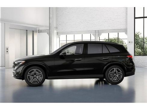 New 2025 Mercedes-Benz GLC 350e 4MATIC image 35